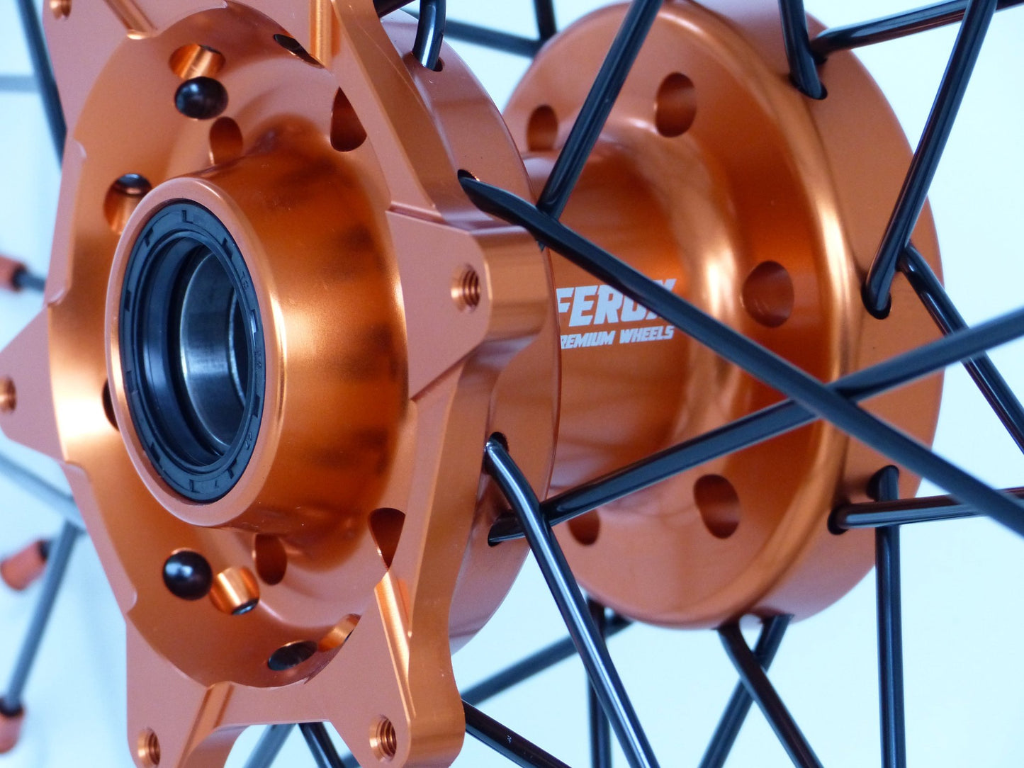 White rim, Black spokes, Orange nipple, Orange hub